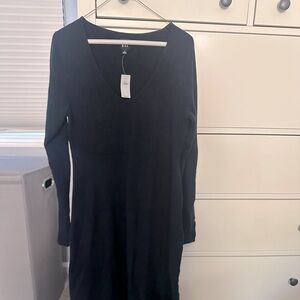 Navy blue scoop neck midi sweater dress